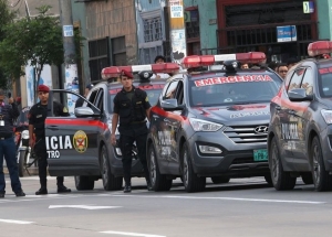 19.09.2015 - Tolérance progresssiste à l'œuvre : deux grenades visaient une église péruvienne déjà menacée par les pro-avortement