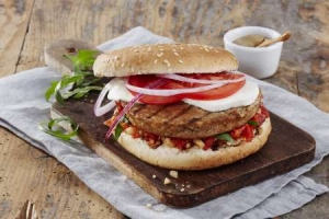 30.07.2016 - Burger King admet utiliser de la viande de cheval dans ses Burgers et ses Whoppers !