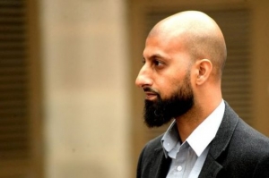 30.09.2017 - Un pharmacien islamique du Royaume-Uni jugé pour lavage de cerveau terroriste sur deux enfants