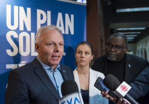 04.12.2017 - Le PQ au «pied de la pente», admet Lisée