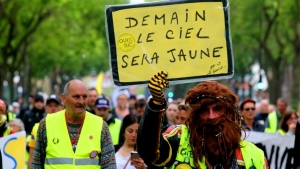 Gilets jaunes en France : pour l'acte 29, les irréductibles poursuivent leur mobilisation