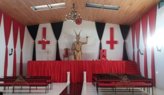 03.01.2016 - Un temple satanique ouvre ses portes dans un village colombien