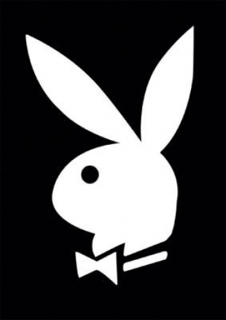 16.10.2015 - Playboy envoie ses modèles se rhabiller