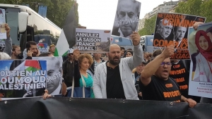 06.06.2018 - A Paris, des manifestants s'opposent à la venue du «criminel de guerre» Benjamin Netanyahou