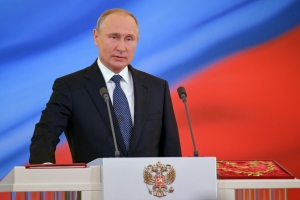 07.05.2018 - Russie: Poutine prête serment pour un 4e mandat, propose Medvedev