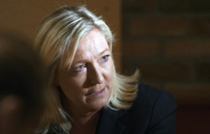 31.08.2015 - Pour Marine Le Pen, l'immigration est «hors de contrôle» en France