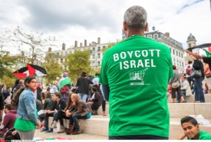 09.11.2015 - France : l'appel à boycotter Israël déclaré illégal