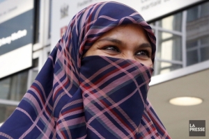 06.10.2015 - Niqab : la Cour d'appel fédérale rejette une demande de sursis