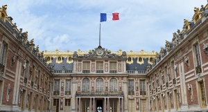 23.12.2018 - France - comment les Gilets jaunes ont «piégé» 600 forces de l’ordre à Versailles ?