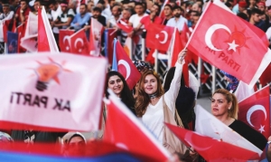 03.07.2018 - Que signifie la grande victoire d’Erdogan aux présidentielles turques ?