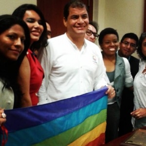 02.07.2015 - Le président de l’Equateur se «convertit» au nouvel ordre sexuel mondial