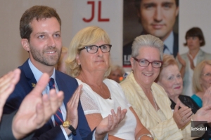 11.08.2015 - L'ancienne ministre fédérale Hélène Chalifour-Scherrer en a marre des attaques sur l'inexpérience du chef libéral Justin Trudeau