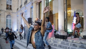 22.06.2018 - France : l’Elysée organise une fête afro-techno-LGBT