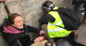 Acte 13 à Paris: les Gilets jaunes de retour sur les Champs-Élysées