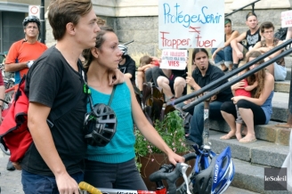 07.09.2014 - Cycliste tué par la police à Québec: la tension pourrait grimper