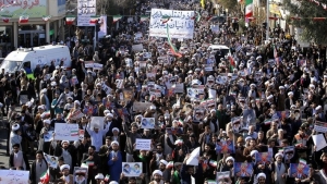 03.01.2018 - Des dizaines de milliers d'Iraniens manifestent leur soutien au gouvernement