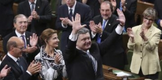 21.09.2014 - Le président Petro Porochenko ovationné par le Congrès américain