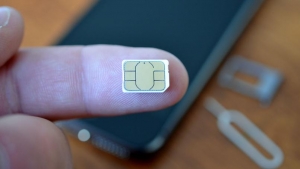22.07.2015 - Apple et Samsung veulent faire disparaître la carte SIM