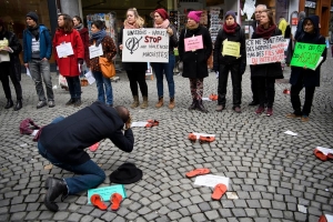 26.11.2017 - Rassemblements en Suisse contre les violences envers les femmes