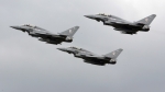 18.02.2016 - Le Royaume-Uni envoie deux chasseurs Typhoon intercepter des bombardiers russes