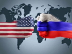 27.03.2015 - La Russie menacée de guerre par les Etats-Unis (Paul Craig Roberts) 
