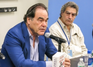 26.09.2016 - Oliver Stone : les États-Unis « ne sont pas menacés. Nous sommes la menace »