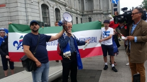 28.08.2018 - Des citoyens québécois à la défense du fleurdelisé à Montréal