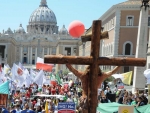 12.05.2016 - L'accueil glacial du Pape aux participants à la Marche pour la Vie hier à Rome