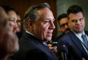 «Je souhaite que Dieu existe» – François Legault