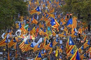 24.10.2017 - L’Espagne annule l’autonomie catalane, et prépare un régime militaire dirigé depuis Madrid