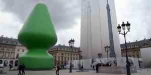 17.10.2014 - Dégénérescence : La sculpture qui met Paris en émoi 
