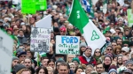 03.12.2018 - Des milliers de francophones en colère contre le gouvernement de l'Ontario