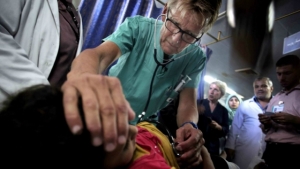 16.11.2014 - Le médecin norvégien, Mads Gilbert, interdit à vie de se rendre à Gaza par Israël
