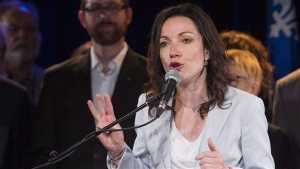 13.08.2016 - Martine Ouellet conserverait le dollar canadien et inscrirait l’eau dans la Constitution