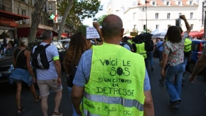 Les «gilets jaunes» repartent à l’action en France