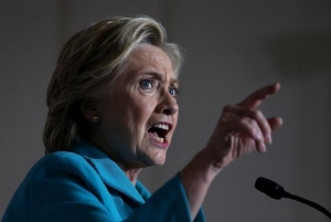 31.10.2016 - Hillary Clinton juge « inquiétante » et « étrange » la relance de l’affaire de ses e-mails par le FBI