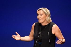 21.09.2018 - France : la justice ordonne un examen psychiatrique de Marine Le Pen