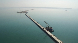 03.10.2015 - Le pont entre la Russie et la Crimée bientôt mis en service ?