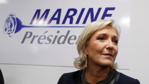 26.12.2016 - Marine Le Pen plaide pour un «Frexit» large, incluant une sortie de l'OTAN