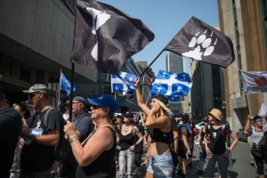 02.07.2018 - Immigration: manifestation et contre-manifestation à Montréal