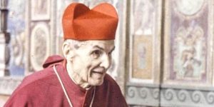 10.08.20107 - Le Pape rend hommage au cardinal qui a aidé les juifs pendant la guerre
