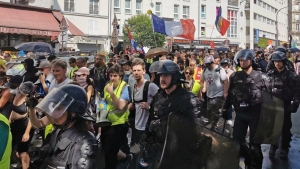 Gilets jaunes : la mobilisation continue en France pour l´acte 42