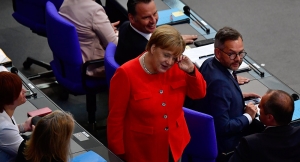 18.06.2018 - Maintenant officiel: Merkel devant un ultimatum de 2 semaines sur la question migratoire