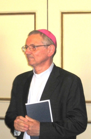 14.12.2015 - L’évêque de Padoue (Italie) prêt à revenir sur certaines traditions pour le « vivre ensemble », la Ligue du Nord monte au créneau.