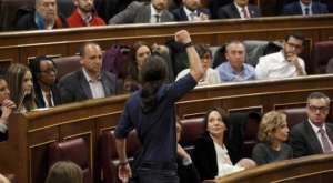 16.05.2017 - En Espagne, Podemos présente une loi de censure LGBT donnant tout pouvoir à l’administration