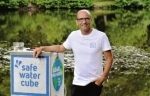 01.11.2016 - Le Safe Water Cube ? Jusqu'à mille litres d'eau potable par jour