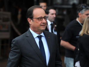 05.09.2015 - François Hollande englué dans une impopularité record