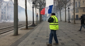 24.12.2018 - France : une fausse «agression» antisémite pour discréditer les Gilets Jaunes ?