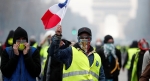 24.12.2018 - France : «On vient te chercher chez toi»: des Gilets jaunes devant la villa de Macron