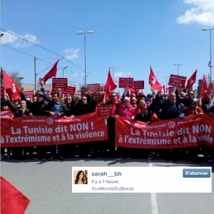 31.03.2015 - Des dizaines de milliers de manifestants marchent à Tunis contre le terrorisme
